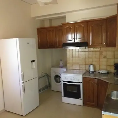 Central Square 2nd Floor No 4 * أرغوستولي