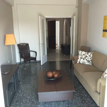Central Square 2nd Floor No 4 Апартаменты